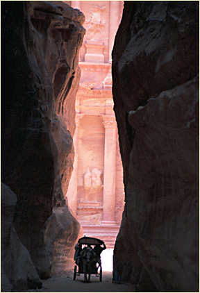 petra treasury